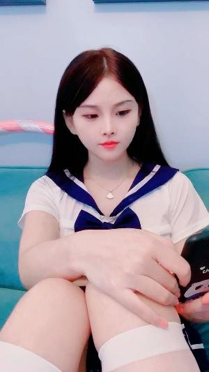 纯欲系嫩模小优完美身材诱人美乳挑逗15